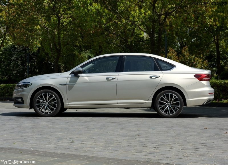 “火狐电竞官方网站”上半年山东能源生产消费质量显著提升(图1) 火狐电竞官网